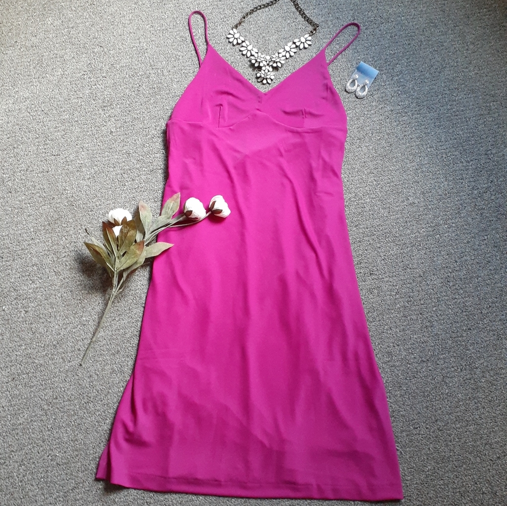 (NWOT) Banana Republic wrinkle resistant dress